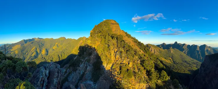 大名鼎鼎的品田山及品田v斷就在眼前～～