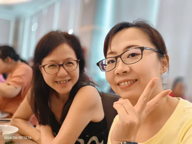 可愛的弟媳，年輕真好