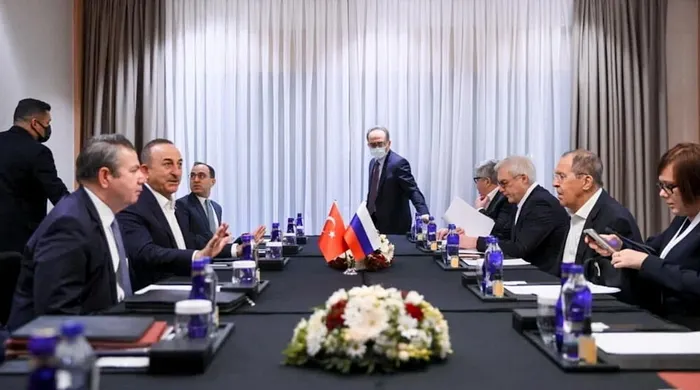 3月10日，俄、烏土耳其談判現場