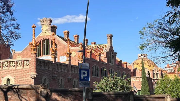 從聖十字保羅醫院城牆看見部分建築群外觀