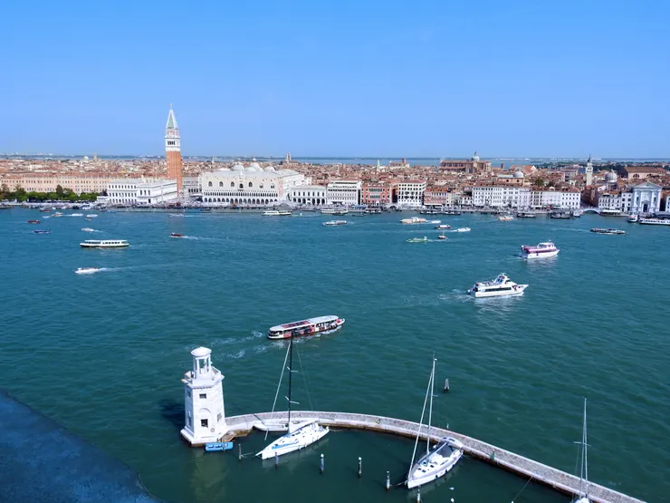 聖喬治馬焦雷教堂鐘樓眺望聖馬可廣場