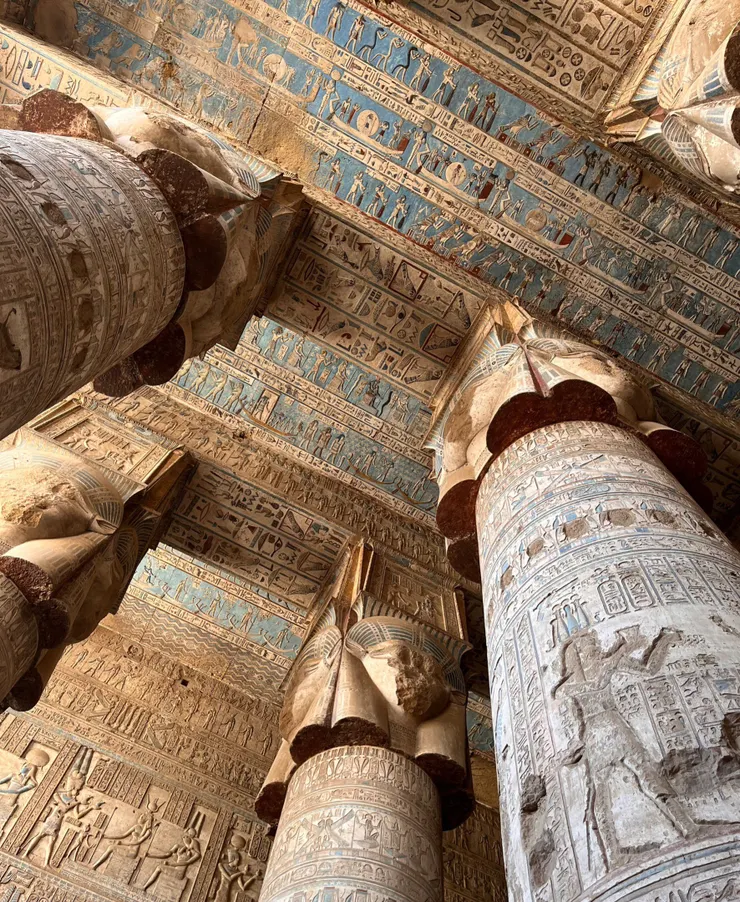 精緻細膩、色澤鮮艷,時間彷彿不曾移動,雞皮疙瘩巨美-Dendera Temple(丹德拉神廟)-