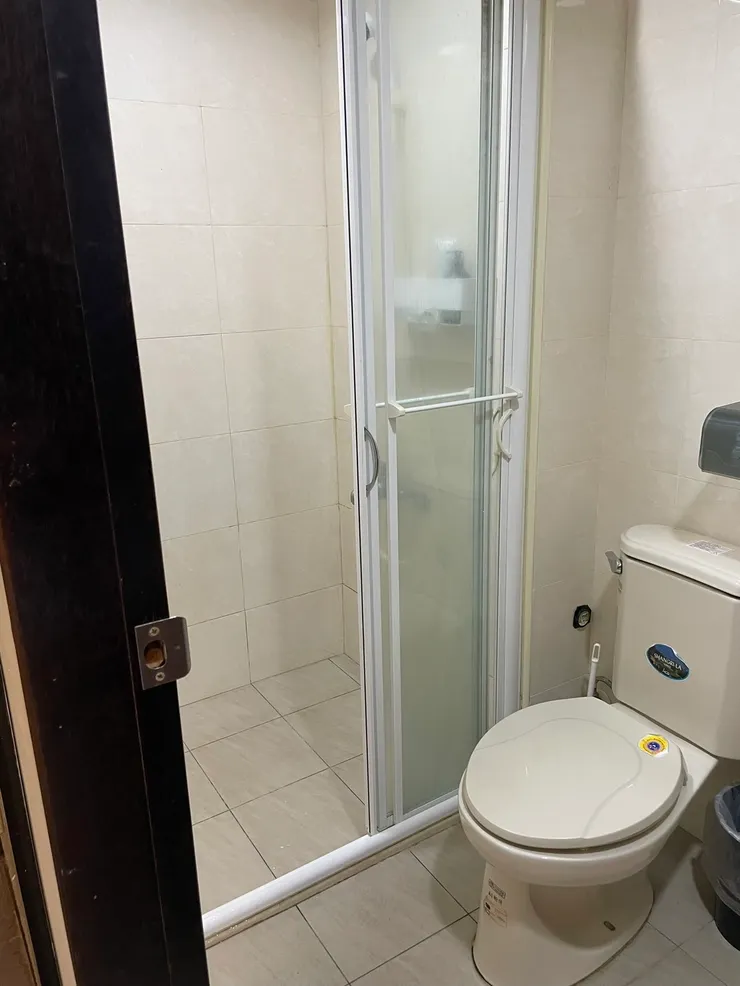 乾溼分離的廁所