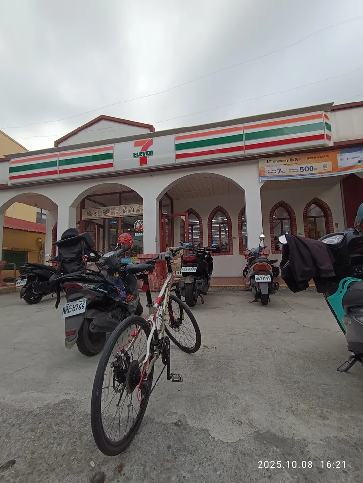 斷魂處紅塵紫陌，自拍攝