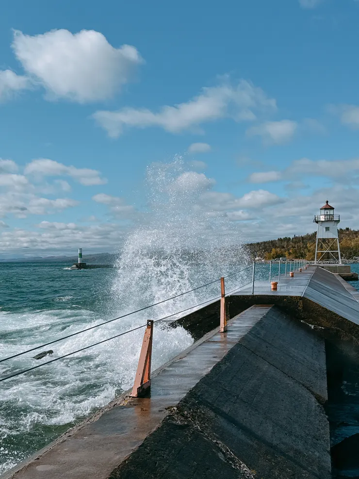 看見他的大浪了嗎？