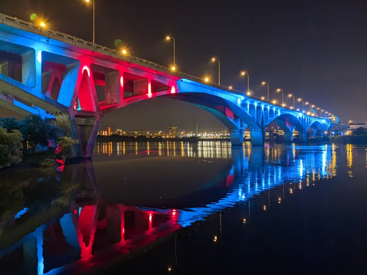 Zenfone 5Z ISO 91 F1.8 0.12s 萬板大橋 Google Camera 拍攝