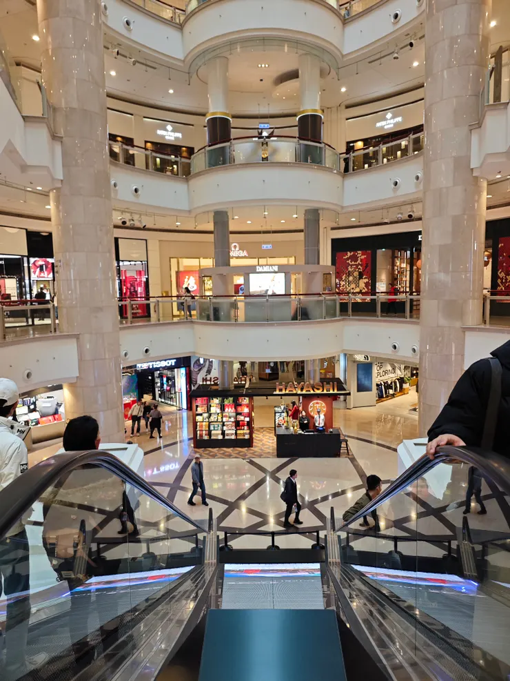 頂級購物體驗的歡樂遊園