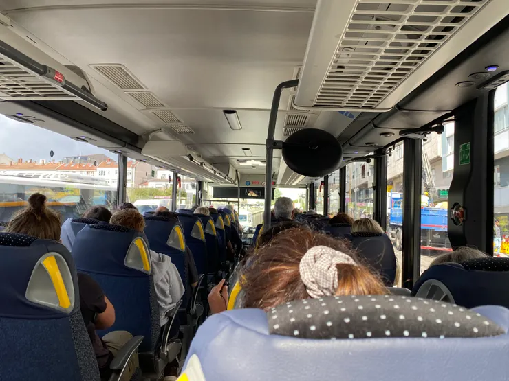 在車上我們很安分沒有偷吃