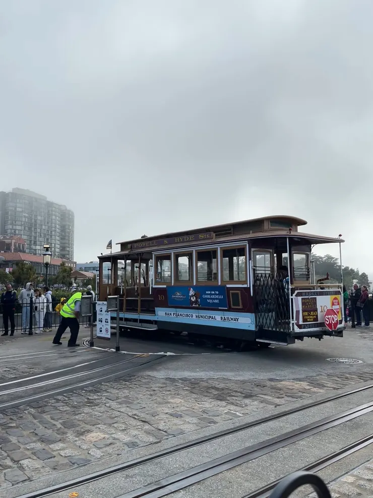 叮叮車人力轉向