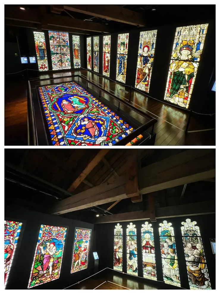 可以近距離好好欣賞鑲嵌彩繪玻璃