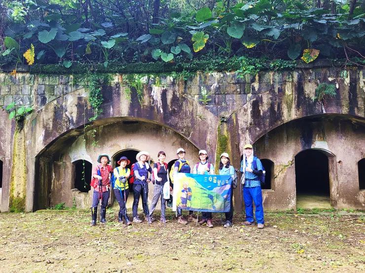 ▲13:10來到四腳亭砲台，在此用午餐大休。