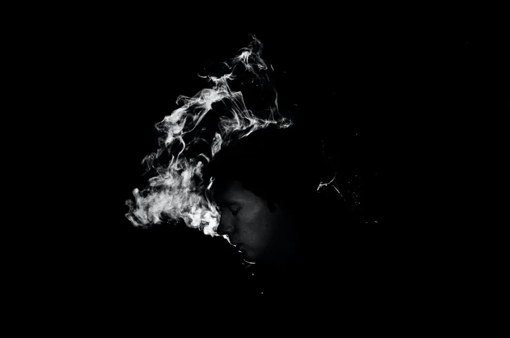 Dmitriy Ermakov on Unsplash / 失去生命的感覺時,來根菸吧!