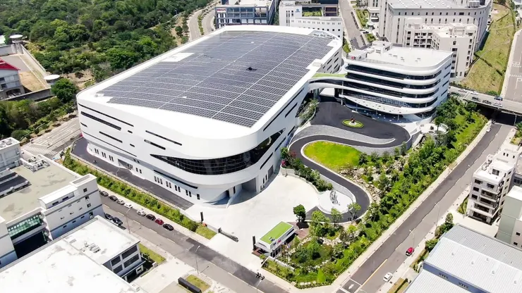 黃怡穎理事長在臺灣數位企業總會的經驗為台中精機的轉型奠定良好基礎。圖片提供：黃怡穎