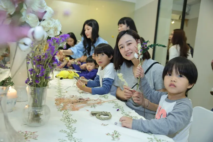 圖說:Hour Eureka的師資皆具有豐富知識和教學經驗。(圖/Hour Eureka)