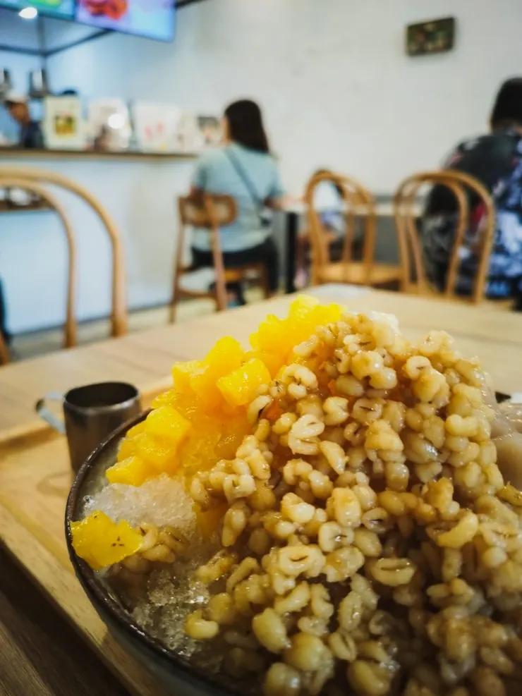 刨冰(含四種配料) $80