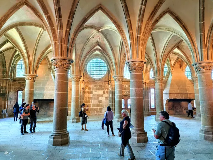 【修道院著名的騎士廳（la sale desChevaliers）】