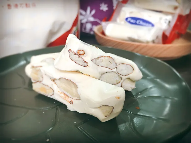 《寶泉原味牛軋糖》