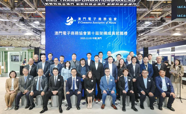 成員與嘉賓合照