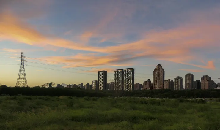 雲彩的形狀很特別