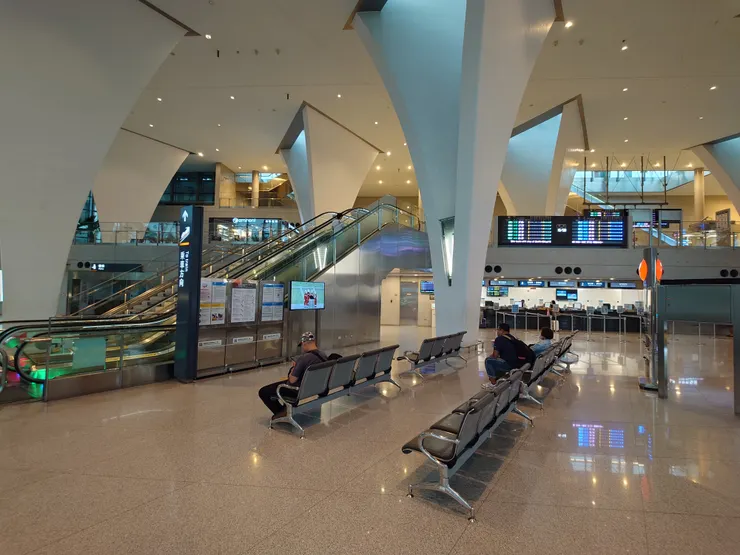 高鐵彰化站，結束三天二夜台南遊