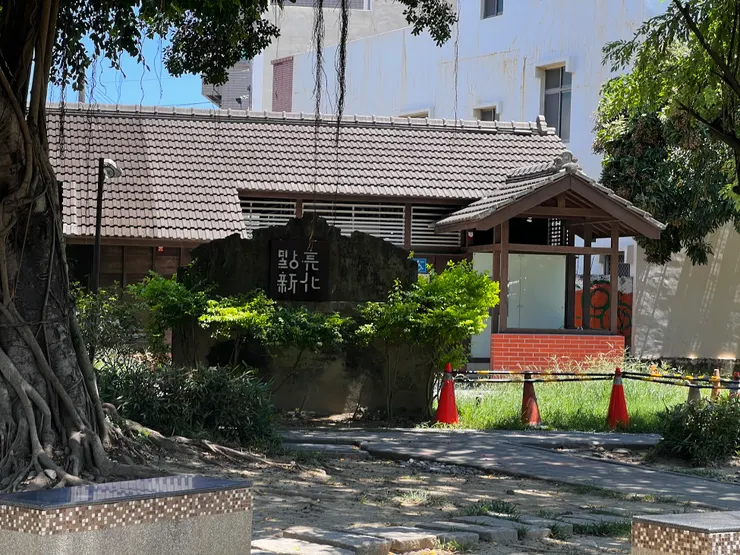 平日的店家都沒有營業反而給人一種「寧靜感」