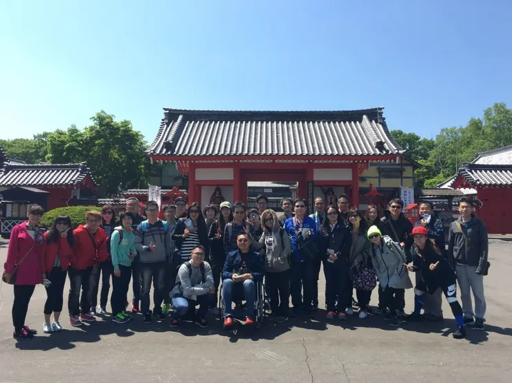 學長，歹勢！又讓你坐輪椅了😅