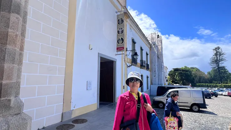 人骨教堂出入大門