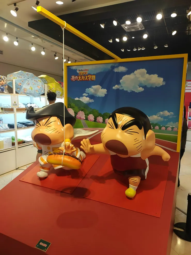 衝向炒麵麵包！！衝啊！