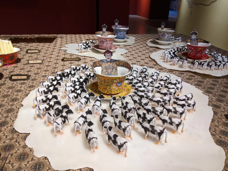 清朝乳品使用相當奢侈，依照身份地位配給乳牛，皇帝有60頭！