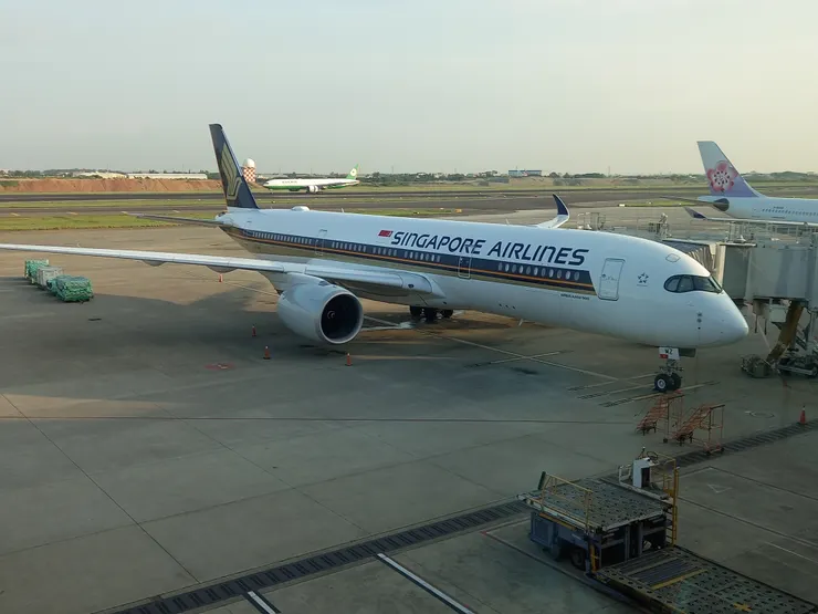 這是新航的空中巴士A350型客機!