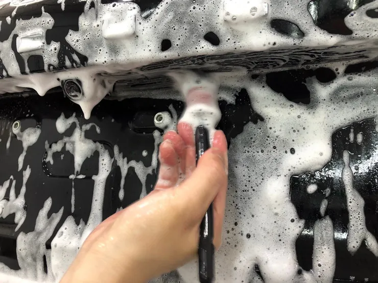 台南汽車美容鍍膜推薦【岫舫車體美研】是我遇過最細節的手工洗車