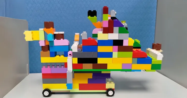 小朋友的創意:超級萬能變形車