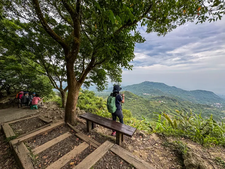 山景配咖啡一定很讚!!