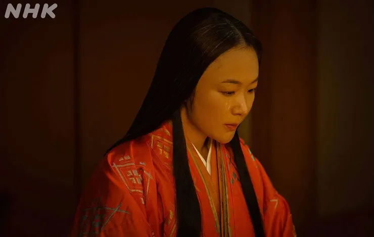 鬢邊白髮已生的倫子只能含淚支持丈夫落髮出家