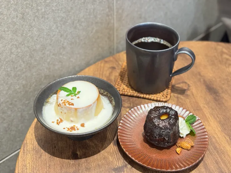 今天的餐點組合（黑糖拿鐵已被偷喝沒上鏡🥺）