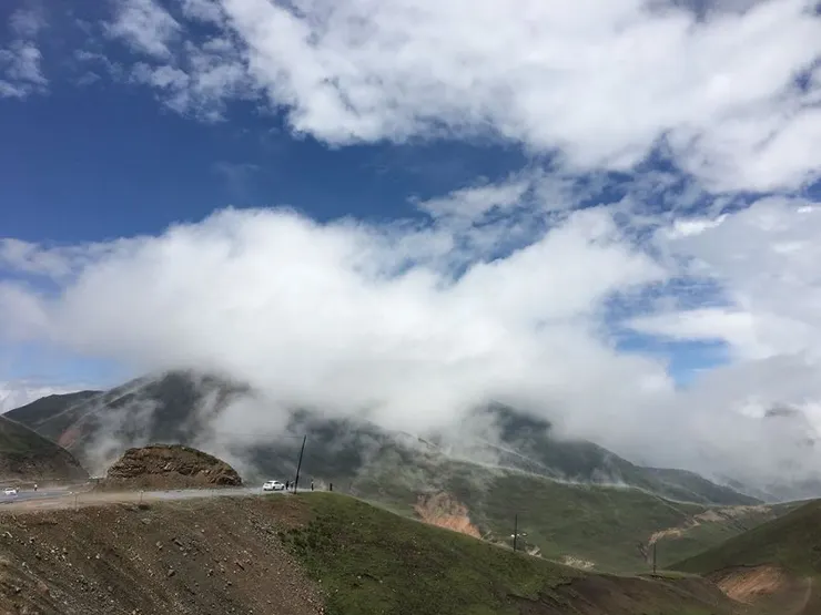 典型的高原景色。