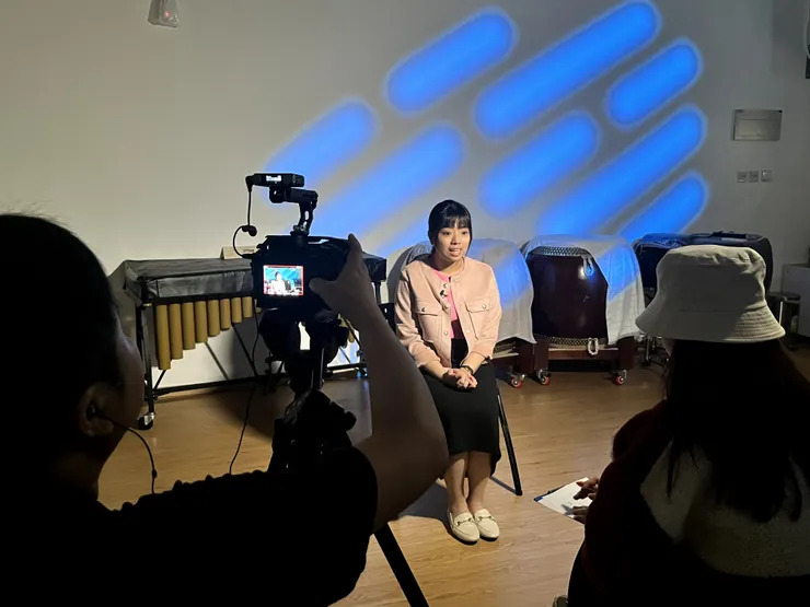 主演黎哲為舞台劇作宣傳訪問