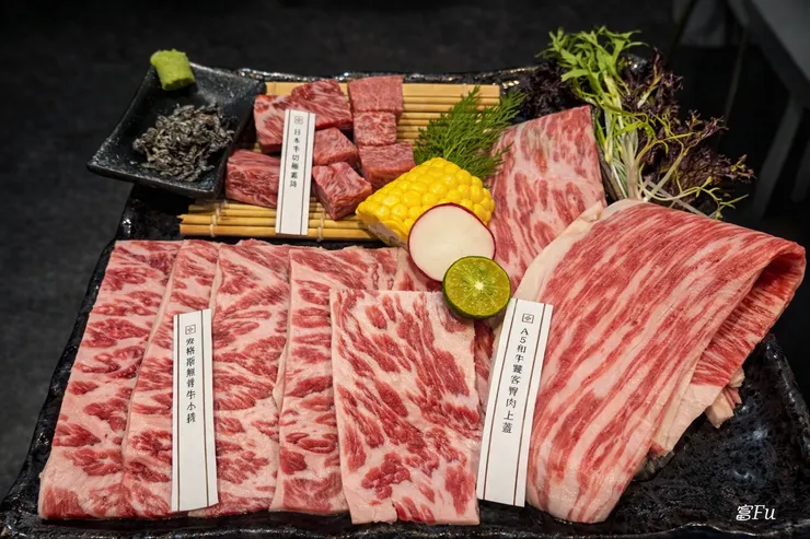 A5和牛大拼盤。這個誘人程度滿分💯