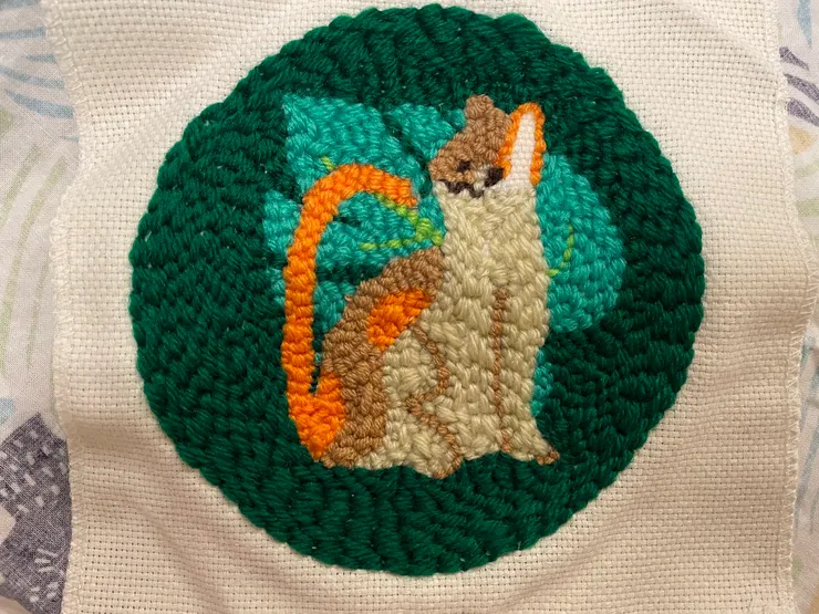 無奈的是，隨套裝附上的橙色毛線根本不足啊（我真的沒有浪費掉的）。（作者拍攝）