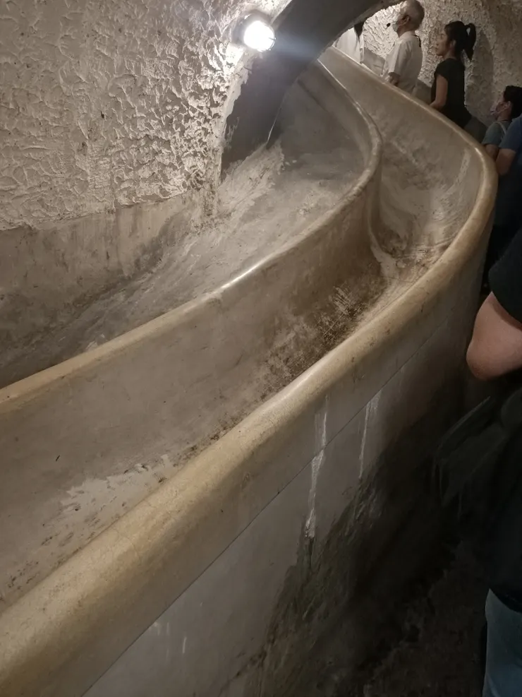 傳說中的溜滑梯