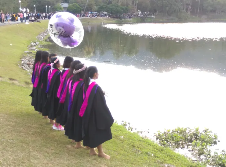 清邁大學畢業典禮，攝於2017年。