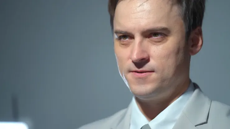 不動聲色的高手。(Source : Netflix)