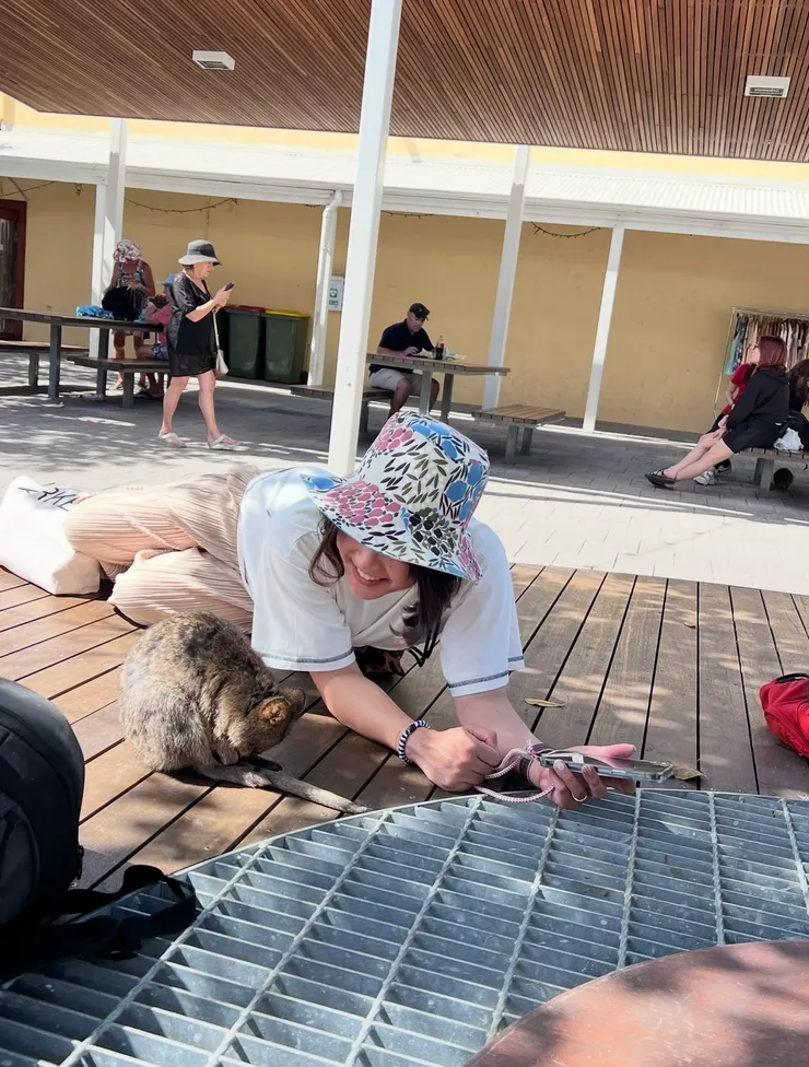 女兒怎麼逗就是不理人