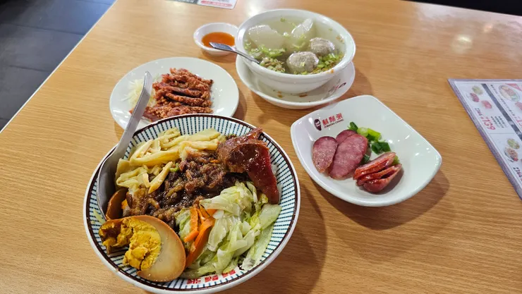 我的這一餐鬍鬚張滷肉飯晚餐只花了280元而已!