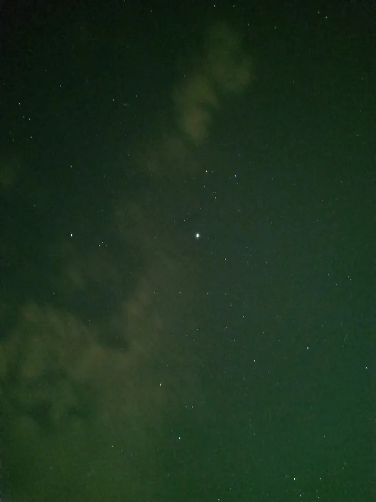 雲拍起來莫名像極光（？）