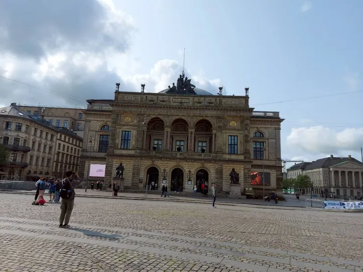 古典主義建築風格的皇家劇院