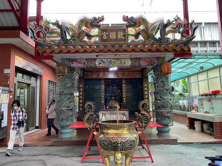 浮洲最早的土地公廟「歡圓宮」