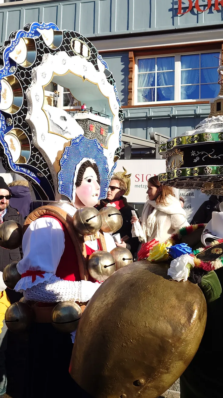 現年 23 歲的小漢斯魯艾迪子承父業。(攝影/陳宜彣)