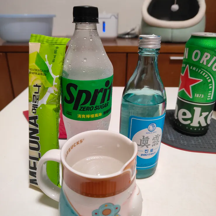 燒酒＋雪碧＋哈密瓜冰棒