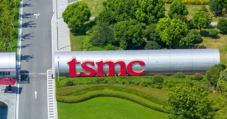 台積電宣布有意擴大對美投資1000億美元（約3.3兆新台幣），包括新建3座晶圓廠、2座先進封裝設施以及1座研發中心